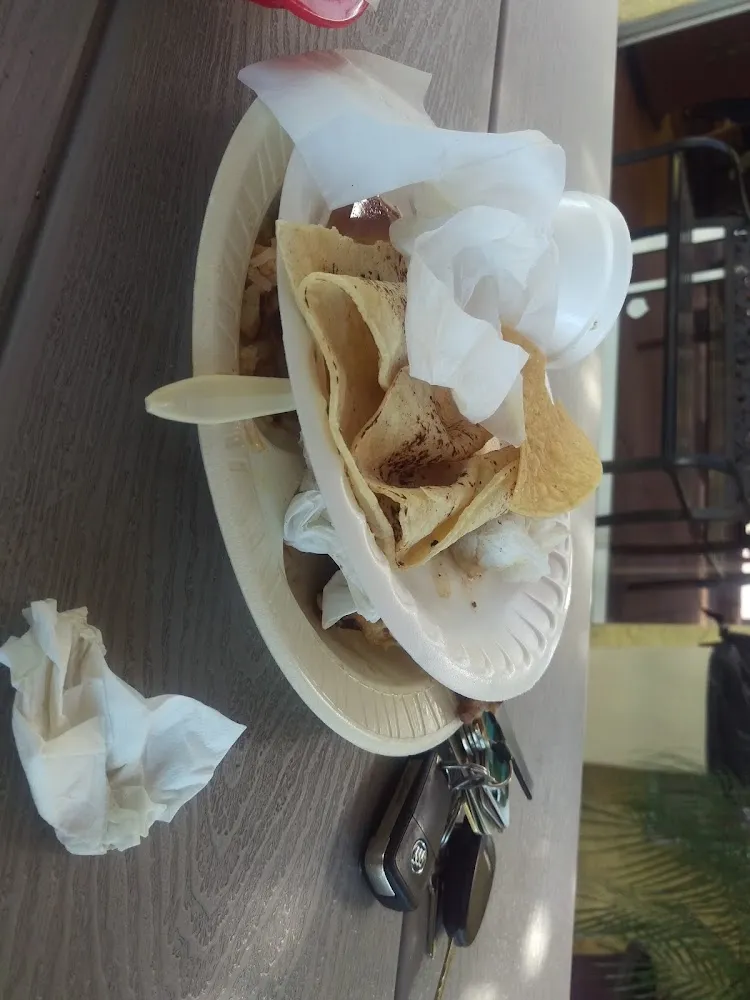 El Pollo Y Chuleta Muy Ricas